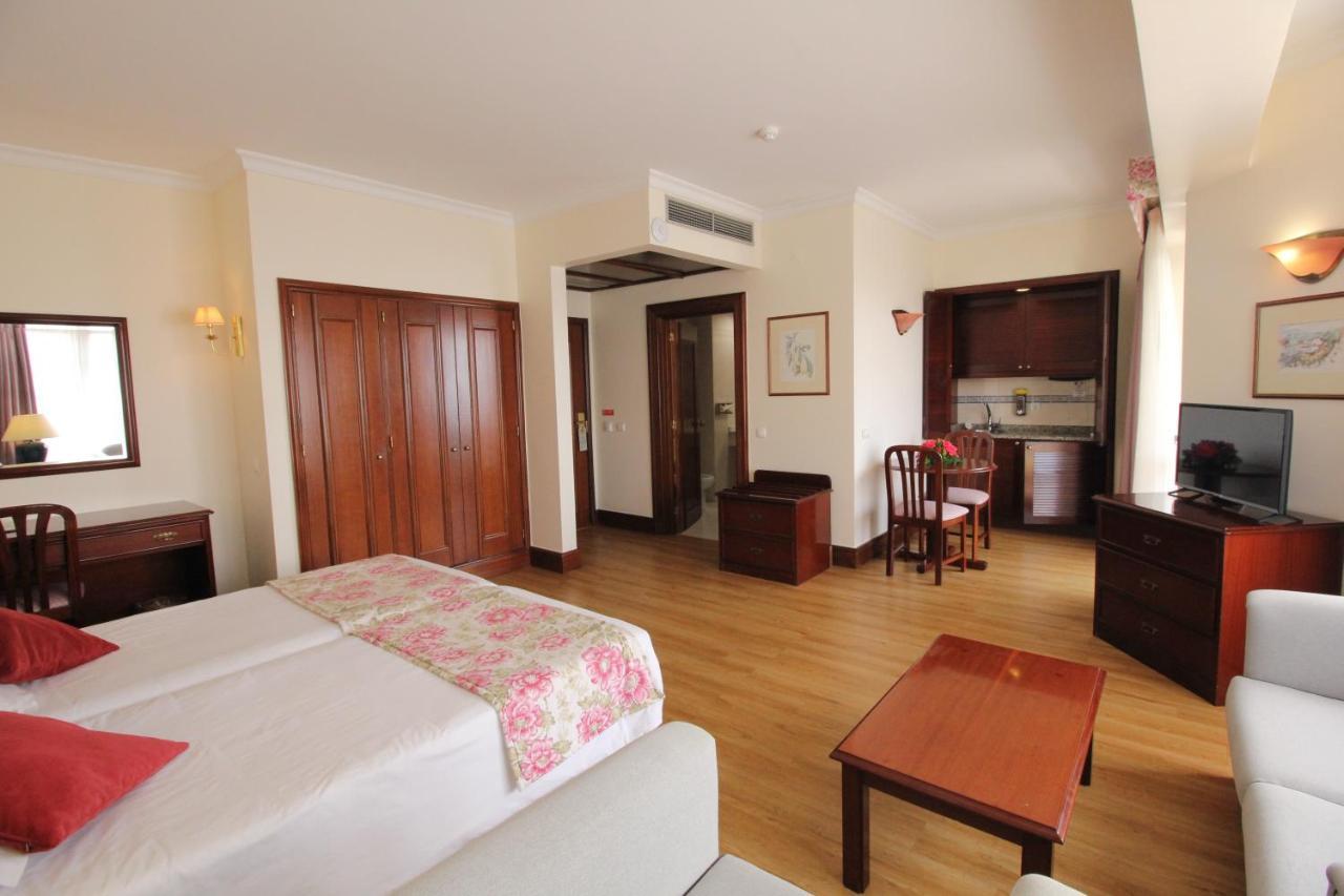 Suite Hotel Jardins Da Ajuda Funchal  Eksteriør billede